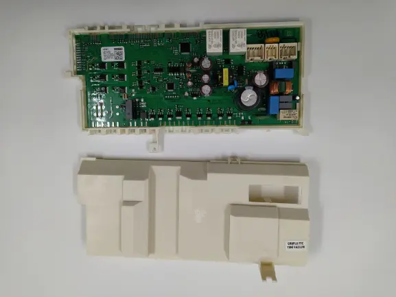 ELECTRONIC CARD E9L14879