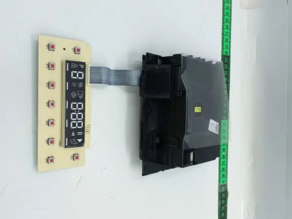 ELECTRONIC CARD D1
