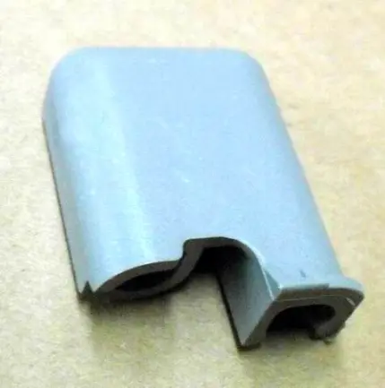 UPPER TRAY RAIL CAP-RIGHT RAL 7037