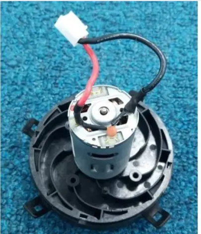 Motor komutátorový 25,2V, 150W