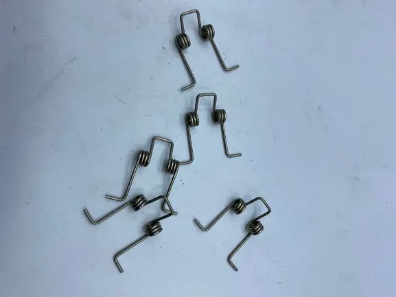 HOOK SPRING