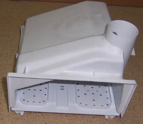 DETERGENT DISPENSER ASSEMBLY