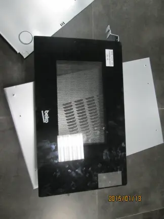 DOOR ASSEMBLY