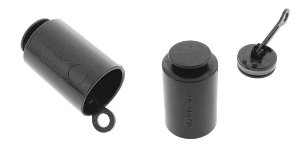 Delay ice dispenser