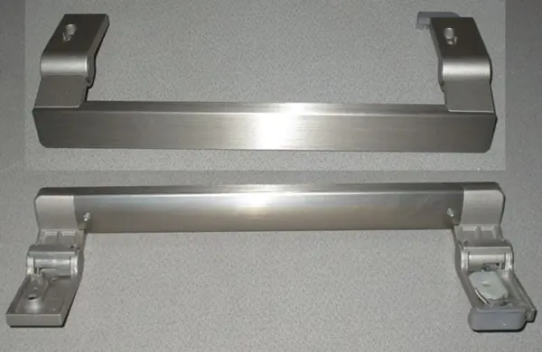 HANDLE GROUP GRUNDIG