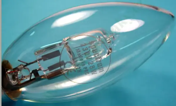 Led žárovka 4W