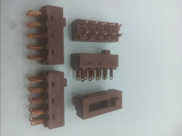 COMMUTATOR SCL4(CONF 5) GRB