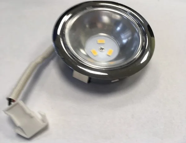 Led žárovka komplet s krytem